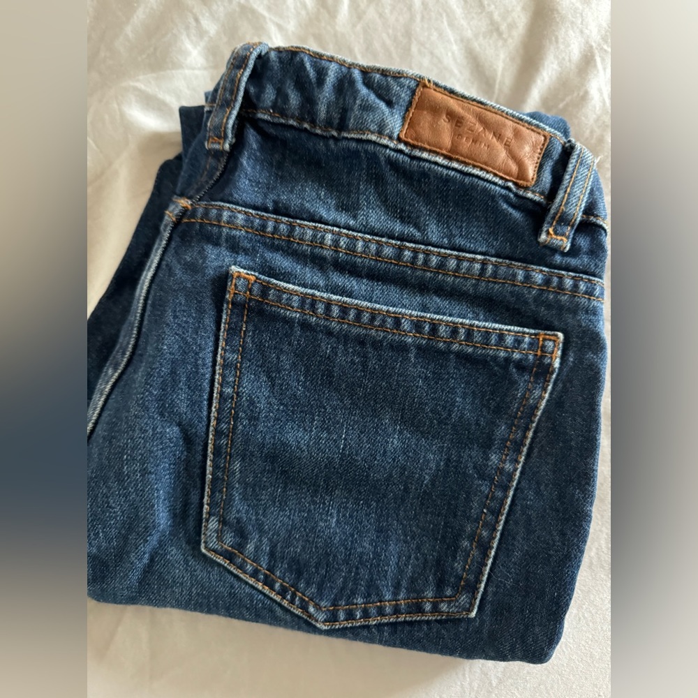 Sézane Dark Blue Denim Jeans with Brown Leather Patch